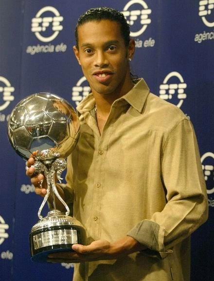 NBA》詹皇妻子莎凡娜曝当年险些分手 幸亏骑士队帮忙.